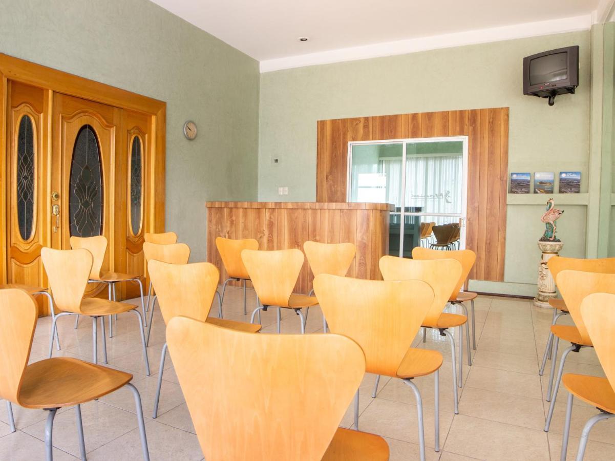 Capital O Hotel Villa Monini Пуэбла Экстерьер фото