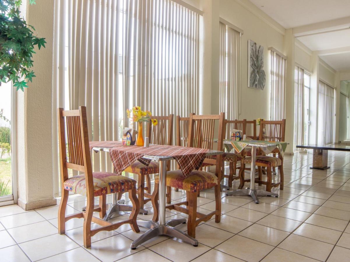Capital O Hotel Villa Monini Пуэбла Экстерьер фото